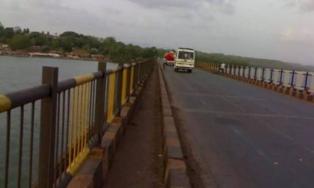 ನದಿಯಲ್ಲಿ ಅಂತ್ಯಕಂಡ ಇಬ್ಬರ ಪ್ರೇಮ