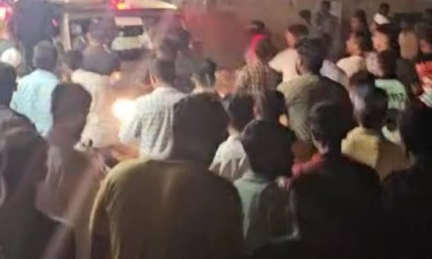 ಯುವತಿಗೆ ಚುಡಾಯಿಸಿದ ಪ್ರಕರಣ ; ಆರೋಪಿಗಳು ಪೊಲೀಸ್ ವಶಕ್ಕೆ