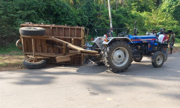 ಟ್ಯ್ರಾಕ್ಟರ್ ಪಲ್ಟಿ : ಓರ್ವ ಯುವಕ ಸಾವು