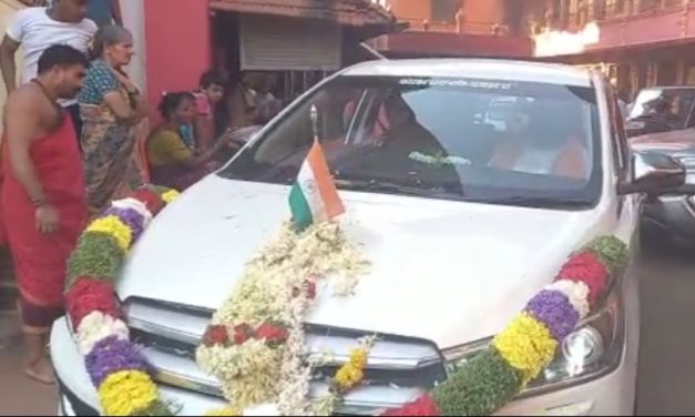 ಇಡಗುಂಜಿ ದೇಗುಲದಿಂದಲ್ಲೆ ಸರಕಾರಿ ವಾಹನ ಹತ್ತಿದ ಸಚಿವ ಮಂಕಾಳು ವೈದ್ಯ