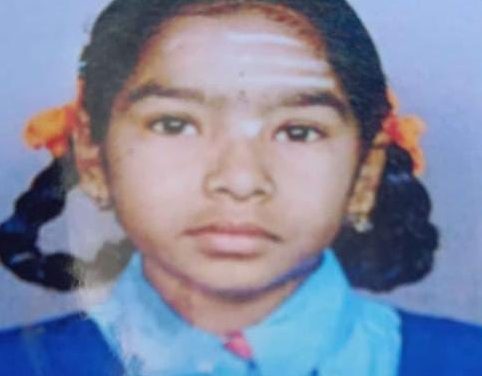 ಬಸ್ ನಿಂದ ಬಿದ್ದು ವಿದ್ಯಾರ್ಥಿನಿ ಸ್ಥಳದಲ್ಲೆ ಸಾವು.