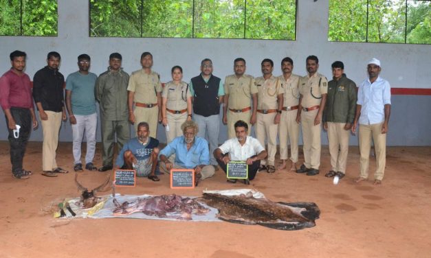ಜಿಂಕೆ ಬೇಟೆ : ಮೂವರ ಬಂಧನ, ನಾಲ್ವರು ಪರಾರಿ