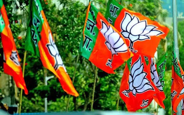 ಬಿಜೆಪಿ ಸಂಸದರಿಗೆ ಬೆತ್ತಲೆ ವಿಡಿಯೋ ಕಾಲ್ ಮಾಡಿದ ಮಹಿಳೆ : ಲೇಡಿ ವಿರುದ್ಧ ದೂರು