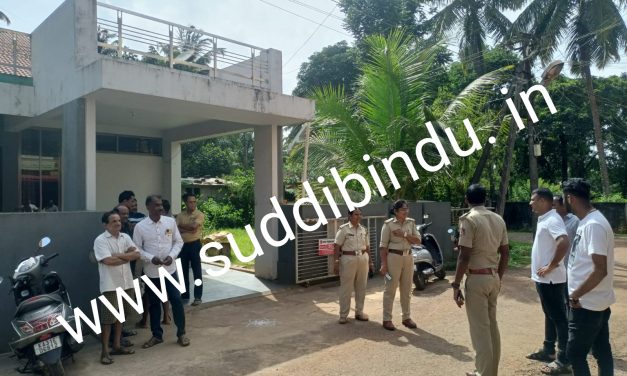 house theft ಶಿರಸಿ ಉದ್ಯಮಿ ಮನೆಗೆ ಕನ್ನ: ಸರಳುಗಳ ಹಿಂದೆ ದೋಚಿದ್ದೇಷ್ಟು ಗೊತ್ತಾ…!?