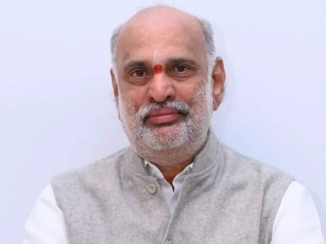 ಹೆಬ್ಬಾರ್ ಕಾಂಗ್ರೆಸ್ ಸೇರ್ಪಡೆಗೆ ಪ್ರಭಾವಿ ಕೈ ನಾಯಕನ ಅಡ್ಡಿ