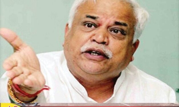 ಅಧಿಕಾರ ಇದ್ದಾಗ ಸುಮ್ಮನಿದ್ದು ಅಧಿಕಾರ ಸಿಗದಿದ್ದಾಗ ಬಾಯ್ ಬಡಿದುಕೊಳ್ಳುವ ದೇಶಪಾಂಡೆ