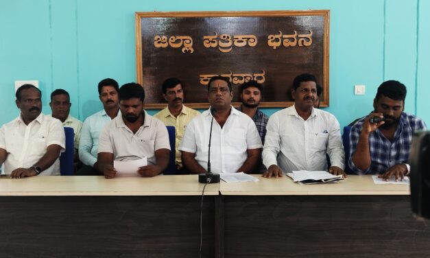 Karwar : ಪ್ರಮೋದ್ ಮಧ್ವರಾಜ್‌‌ಗೆ ಎಂಪಿ ಟಿಕೆಟ್ ನೀಡುವಂತೆ ಮೀನುಗಾರರ ಒತ್ತಾಯ