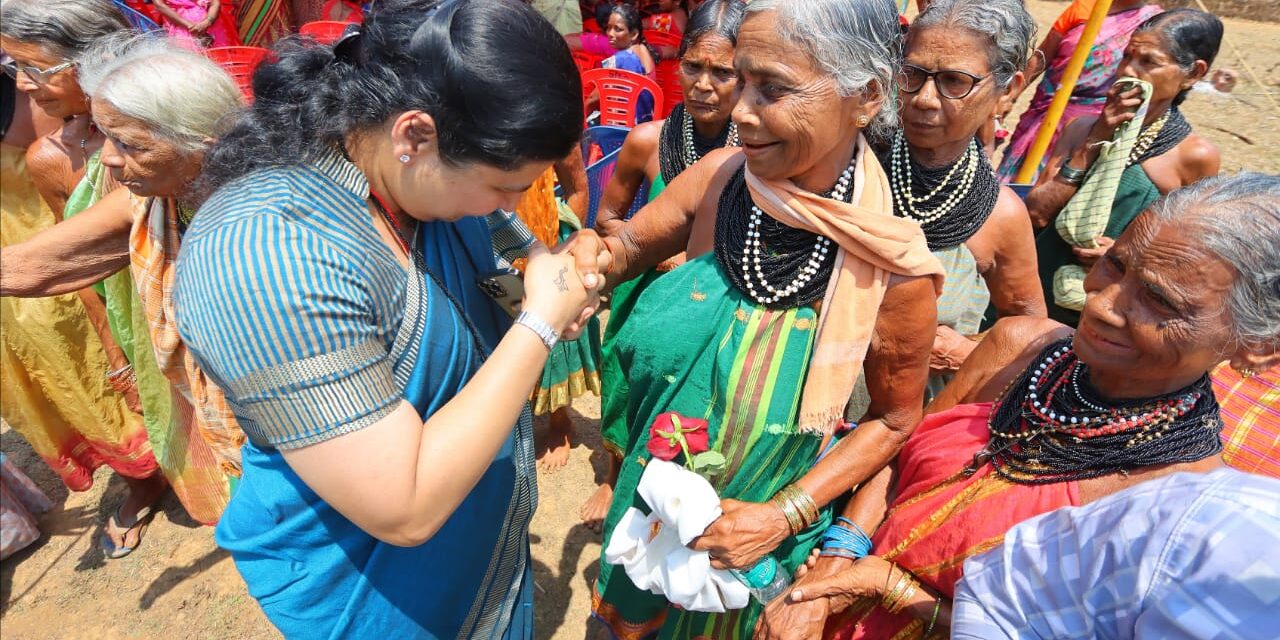 ಪಂಚ ಗ್ಯಾರಂಟಿಗಳಿಂದ ಸ್ತ್ರೀಯರು ಸ್ವಾವಲಂಬಿಗಳಾಗಿದ್ದಾರೆ- ಸತೀಶ್ ಸೈಲ್