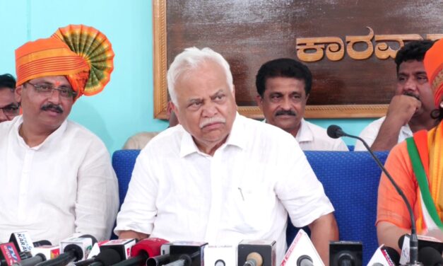 ಬಿಜೆಪಿಗರೇ ಈಗ ಗ್ಯಾರಂಟಿ ಹಿಂದೆ ಬಿದ್ದಿದ್ದಾರೆ: ದೇಶಪಾಂಡೆ