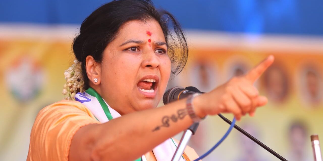 ಯುವಕರ ಮೇಲೆ ಮಾತ್ರ ಯಾಕೆ ಕೇಸ್ ದಾಖಲಾಯಿತು, ಕಾಗೇರಿ ಮೇಲೆ ಯಾಕಾಗಿಲ್ಲ?: ಡಾ.ಅಂಜಲಿ ಪ್ರಶ್ನೆ