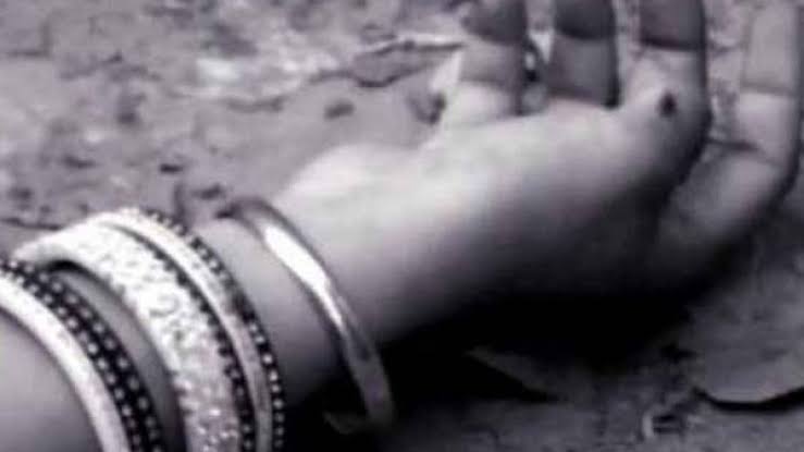 ಅರಣ್ಯ ಪ್ರದೇಶದಲ್ಲಿ ಅಪರಿಚಿತ ಮಹಿಳೆಯ ಶವ ಪತ್ತೆ