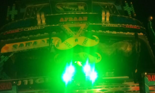 ಚಾಲಕನ ನಿರ್ಲಕ್ಷ್ಯಕ್ಕೆ ಉಸಿರು ನಿಲ್ಲಿಸಿದ 12ಕ್ಕೂ ಹೆಚ್ಚು ಜೀವಗಳು …!!!