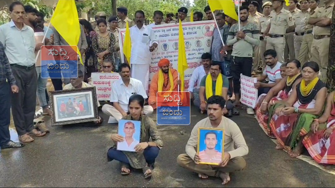 ಮೃತ ಕುಟುಂಬಸ್ಥರಿಗಾಗಿ ಉಪವಾಸಕ್ಕೆ ಕುಳಿತ ಸ್ವಾಮೀಜಿ
