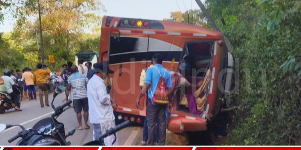 ಹೊನ್ನಾವರ ಬಳಿ ಭೀಕರ ರಸ್ತೆ ಅಪಘಾತ : ಐದು ಮಂದಿ ಗಂಭೀರ