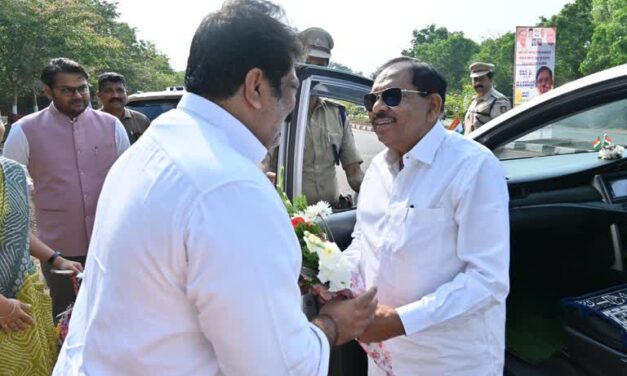ಗೃಹ ಸಚಿವರನ್ನ ಜಿಲ್ಲೆಗೆ ಸ್ವಾಗತಿಸಿಕೊಂಡ ಸಚಿವ ಮಂಕಾಳ್ ವೈದ್ಯ