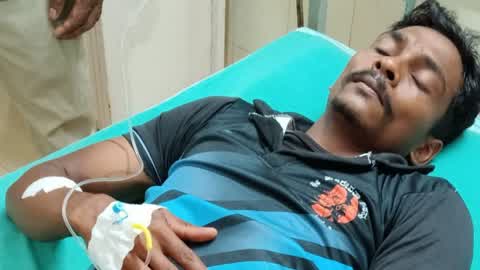ಯುವಕನ ಮೇಲೆ ಚಿರತೆ ದಾಳಿ:ಆಸ್ಪತ್ರೆಗೆ ದಾಖಲು