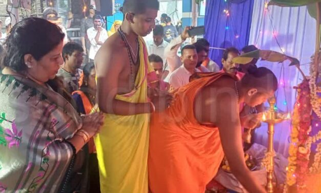 ಜನ್ಮದಿನದ ಅಂಗವಾಗಿ ರೂಪಾಲಿ ನಾಯ್ಕರಿಂದ ಪೂಜೆ, ಅನ್ನದಾನ