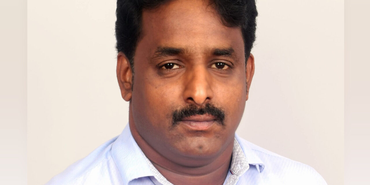 “ನಕಲಿ ಹೋರಾಟಗಾರ ಹೆಗಡೆ” ಗೂಗಲ್‌ನಲ್ಲಿ ಕ್ಷೇತ್ರದ ಬಗ್ಗೆ ತಿಳಿದು ಕೊಳ್ಳಲಿ