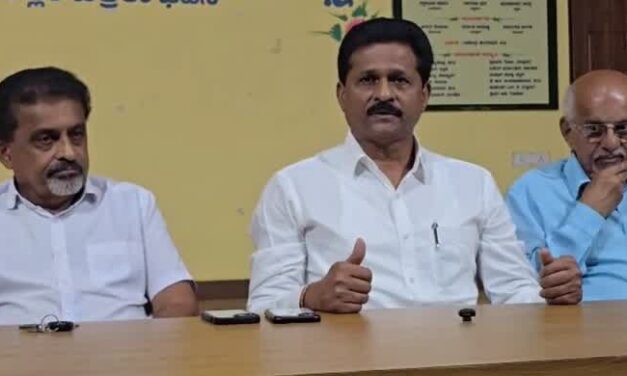 ಸುನೀಲ್‌ಕುಮಾರ‌ಗೆ ರಾಷ್ಟ್ರೀಯ ಹೆದ್ದಾರಿ ಗುಂಡಿ ಲೆಕ್ಕ ತಪ್ಪಿದೆ : ಶಾಸಕ‌ ಭೀಮಣ್ಣ ನಾಯ್ಕ ವ್ಯಂಗ್ಯ