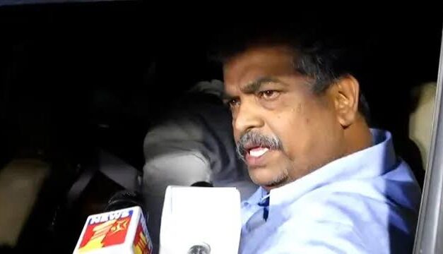 ಶಾಸಕ ಸತೀಶ ಸೈಲ್ ಬಂಧಿಸಿದ ED ಅಧಿಕಾರಿಗಳು