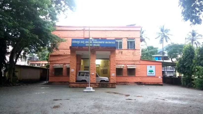 ಉತ್ತರ ಕನ್ನಡ ಜಿಲ್ಲೆಯಲ್ಲಿ ಬಾಂಬ್ ಬೆದರಿಕೆ ಆತಂಕ: ಭಟ್ಕಳ ಬಳಿಕ ಕಾರವಾರ ತಹಶಿಲ್ದಾರ್ ಕಚೇರಿಗೂ ಬಾಂಬ್ ಬೆದರಿಕೆ ಇಮೇಲ್