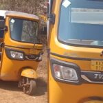 ಕಾರ್ಮಿಕರನ್ನು ಹೊತ್ತೊಯ್ಯುತ್ತಿದ್ದ ಲಗೇಜ್ ರಿಕ್ಷಾ ಪಲ್ಟಿ: ಐದಕ್ಕೂ ಹೆಚ್ಚು ಮಂದಿಗೆ ಗಾಯ