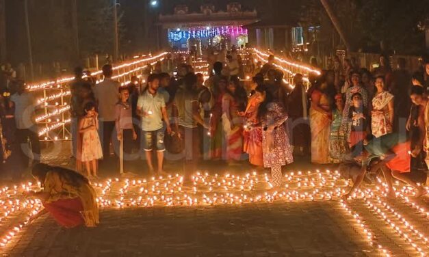 Mahashivaratri/ಶಿವರಾತ್ರಿ ಪ್ರಯುಕ್ತ ಬರ್ಗಿಯಲ್ಲಿ ಕಣ್ಮನ ಸೆಳೆದ ದೀಪೋತ್ಸವ