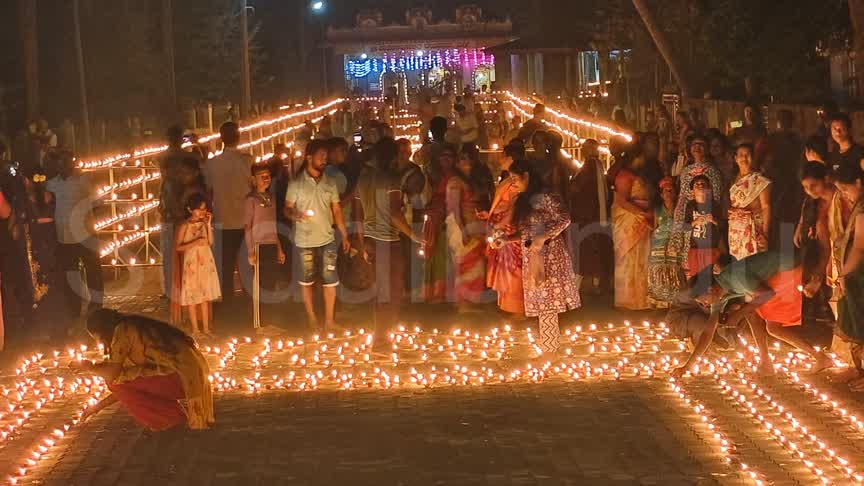 Mahashivaratri/ಶಿವರಾತ್ರಿ ಪ್ರಯುಕ್ತ ಬರ್ಗಿಯಲ್ಲಿ ಕಣ್ಮನ ಸೆಳೆದ ದೀಪೋತ್ಸವ