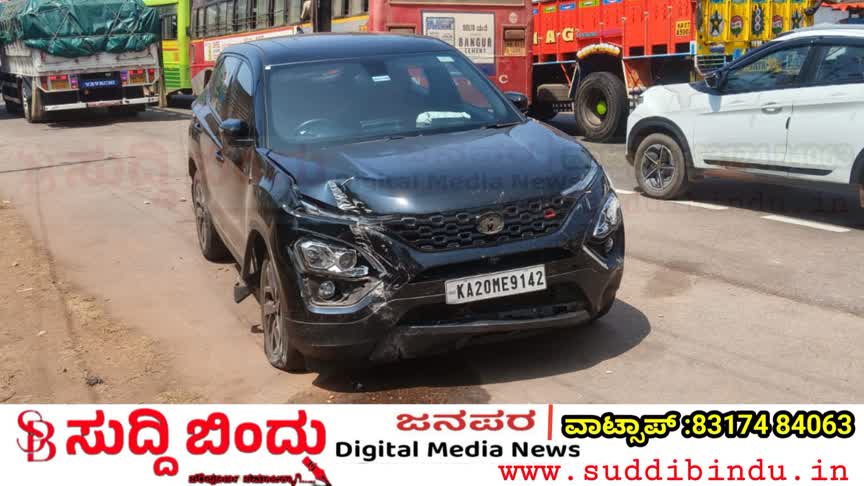 ಮಿರ್ಜಾನ ಬಳಿ ವಿದ್ಯುತ್ ಕಂಬಕ್ಕೆ ಡಿಕ್ಕಿ ಹೊಡೆದ ಕಾರ : ಮಂಗಳೂರು ಮೂಲದ ನಾಲ್ವರು ಬಚಾವ್.