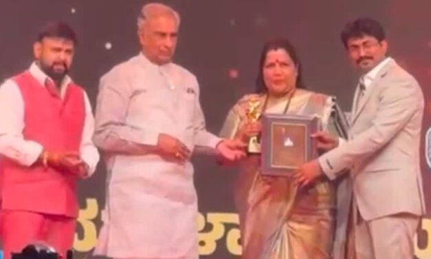 ರೂಪಾಲಿ.ನಾಯ್ಕ್‌ಗೆ ‘ಜನಮೆಚ್ಚಿದ ಮಹಿಳಾ ನಾಯಕಿ’ ಪ್ರಶಸ್ತಿ