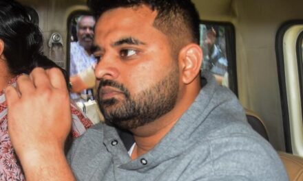 ಜೈಲಿನಲ್ಲಿರುವ ಪ್ರಜ್ವಲ್ ರೇವಣ್ಣ ಬಳಿ ಪೆನ್‌ಡ್ರೈವ್,  ಮೊಬೈಲ್ ಪತ್ತೆ!