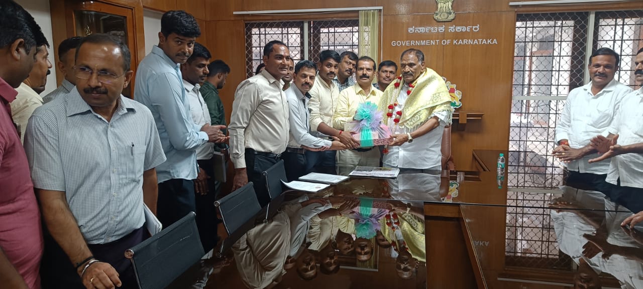 ಅಬಕಾರಿ ಸಿಬ್ಬಂದಿ ವರ್ಗಾವಣೆಗೆ ಕೌನ್ಸಿಲಿಂಗ್ ಪದ್ಧತಿಯೇ ಮುಂದುವರಿಸಲು ಮನವಿ