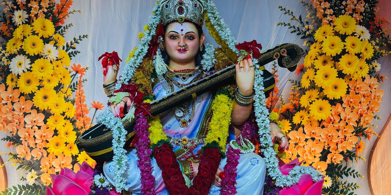ಬರ್ಗಿಯಲ್ಲಿ 20ನೇ ವರ್ಷದ ಶಾರದೋತ್ಸವ ಸಂಭ್ರಮ: ಭಜನೆ, ರಸಮಂಜರಿ, ಯಕ್ಷಗಾನಕ್ಕೆ ಮನಸೋತ ಜನತೆ!